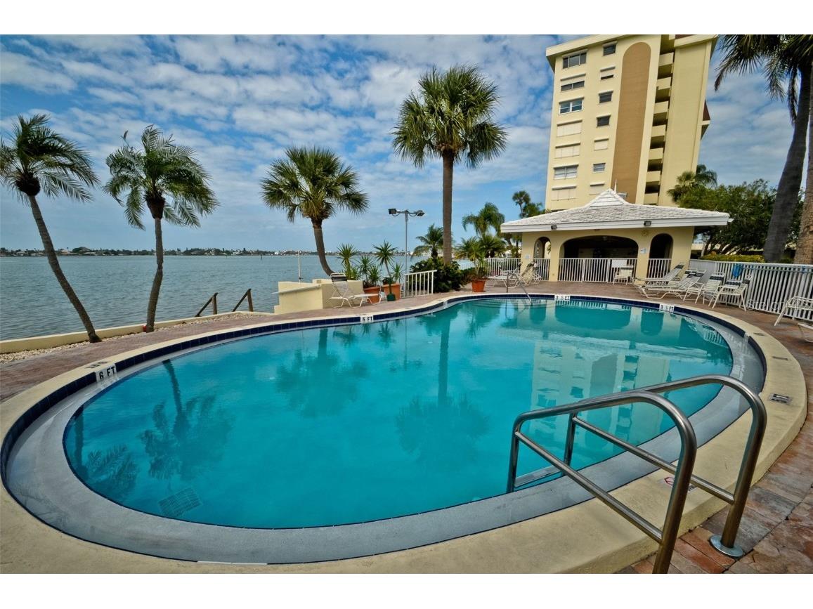4725 Cove Circle #604 Saint Petersburg FL 33708 - BOCA CIEGA BAY TB8440398 image42