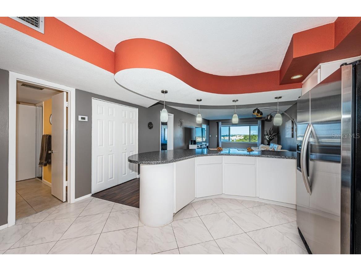 4725 Cove Circle #604 Saint Petersburg FL 33708 - BOCA CIEGA BAY TB8440398 image7