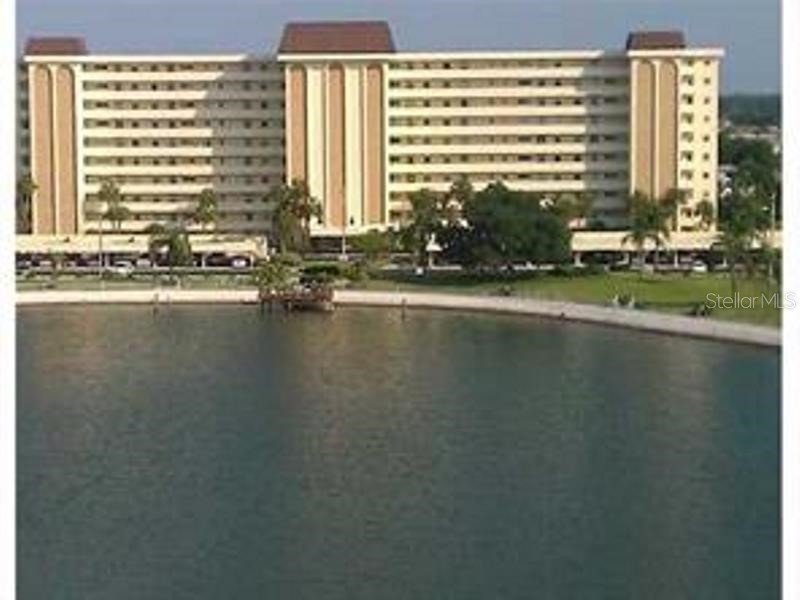 4725 Cove Circle #710 Saint Petersburg FL 33708 - BOCA CIEGA BAY U8209109 image1