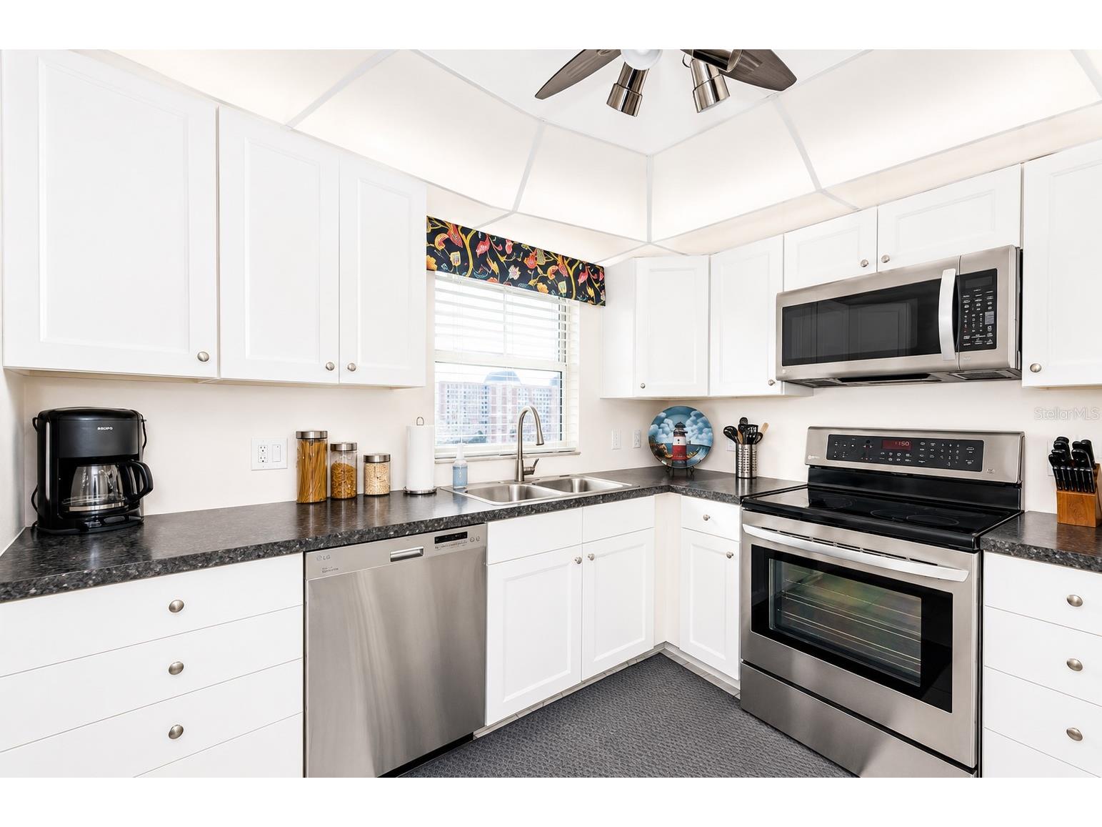 4725 Cove Circle #808 Saint Petersburg FL 33708 - BOCA CIEGA BAY TB8462437 image9