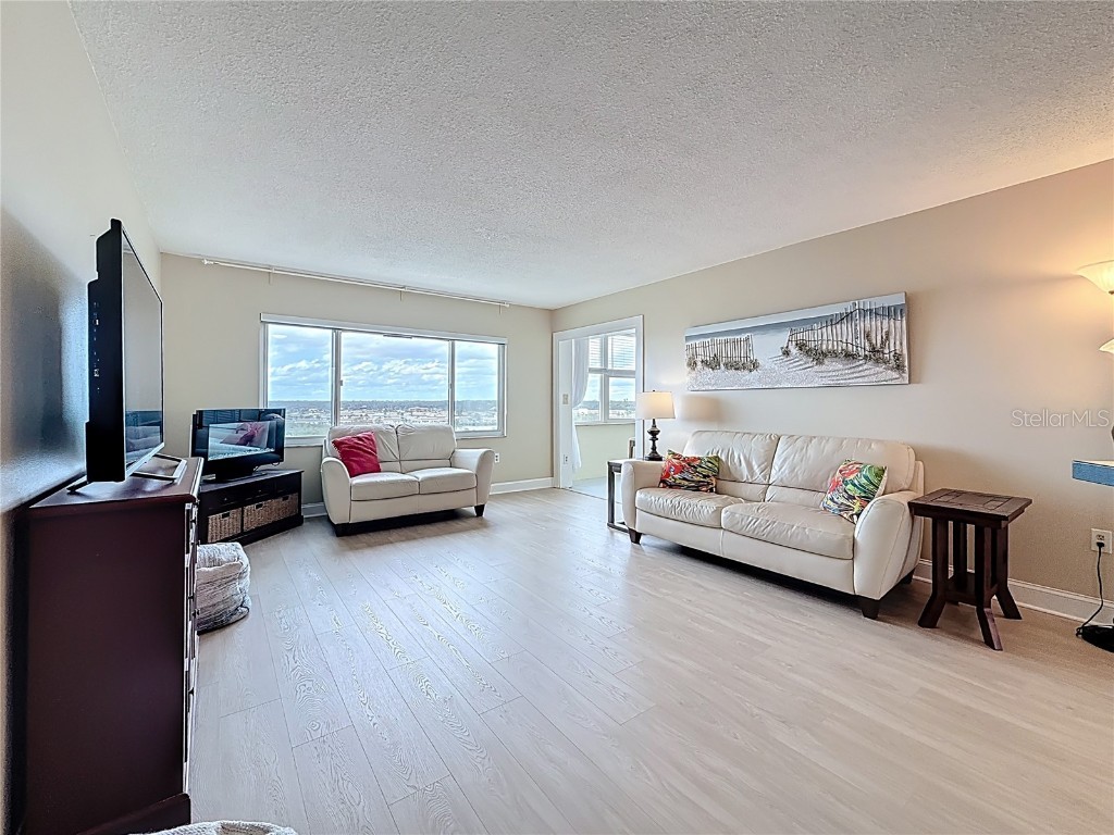 4725 Cove Circle #810 Saint Petersburg FL 33708 TB8444426 image23