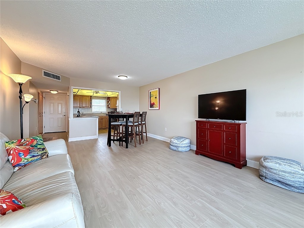 4725 Cove Circle #810 Saint Petersburg FL 33708 TB8444426 image27