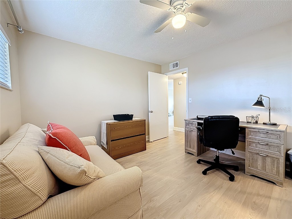 4725 Cove Circle #810 Saint Petersburg FL 33708 TB8444426 image33