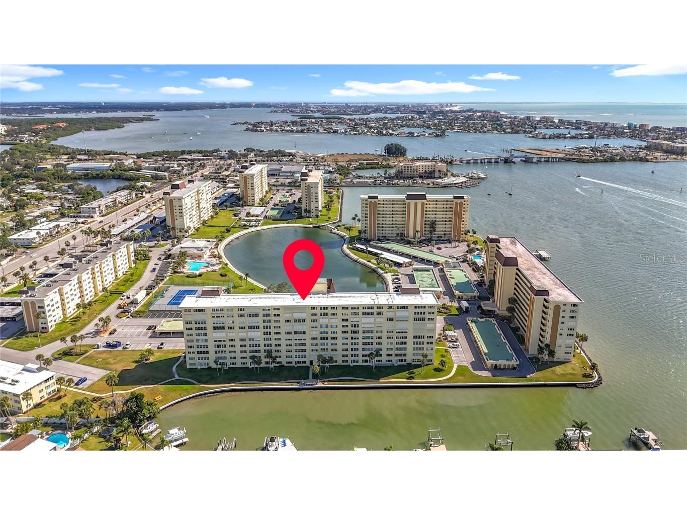 4725 Cove Circle #810 Saint Petersburg FL 33708 TB8444426 image60