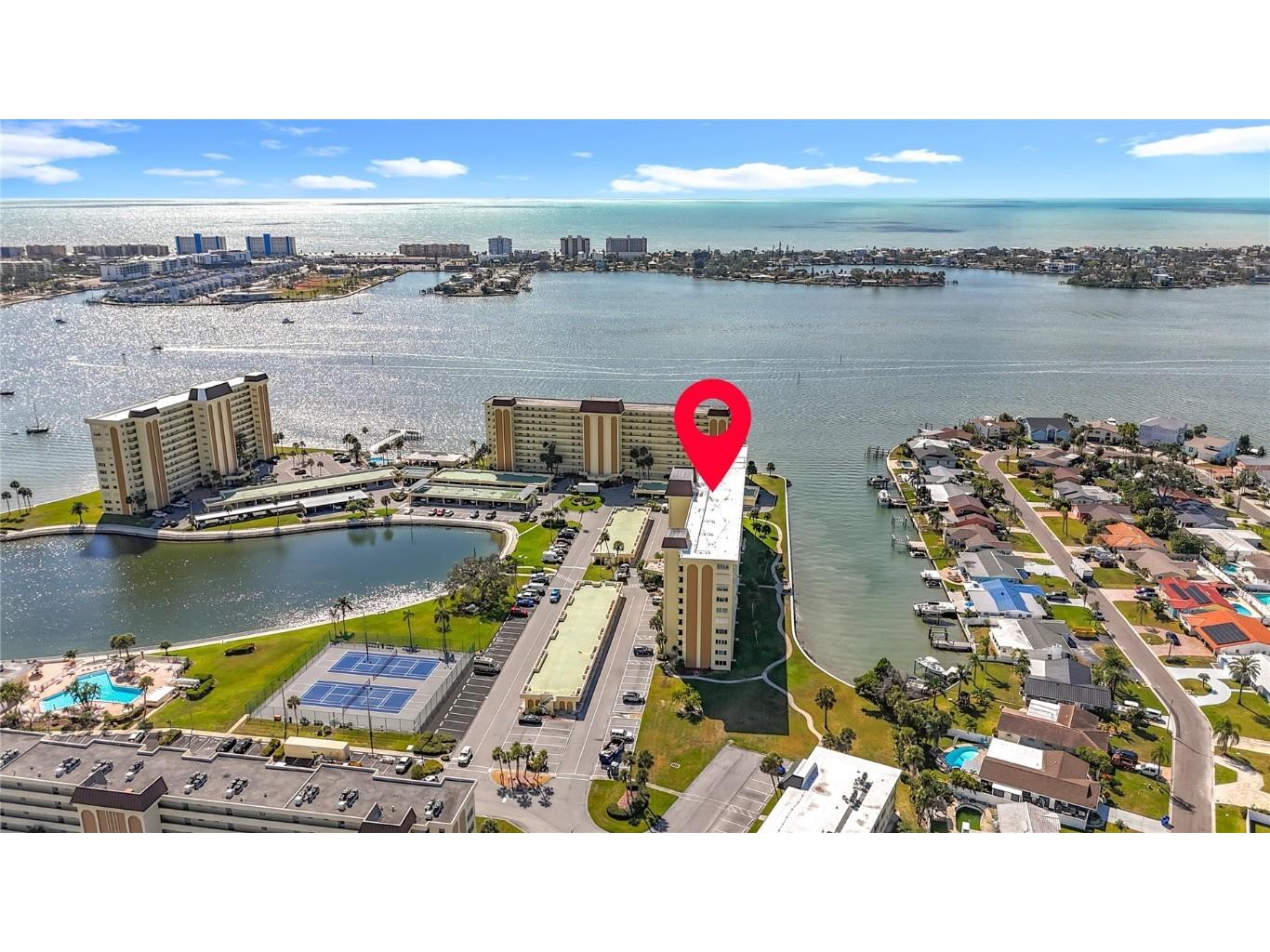 4725 Cove Circle #810 Saint Petersburg FL 33708 TB8444426 image61