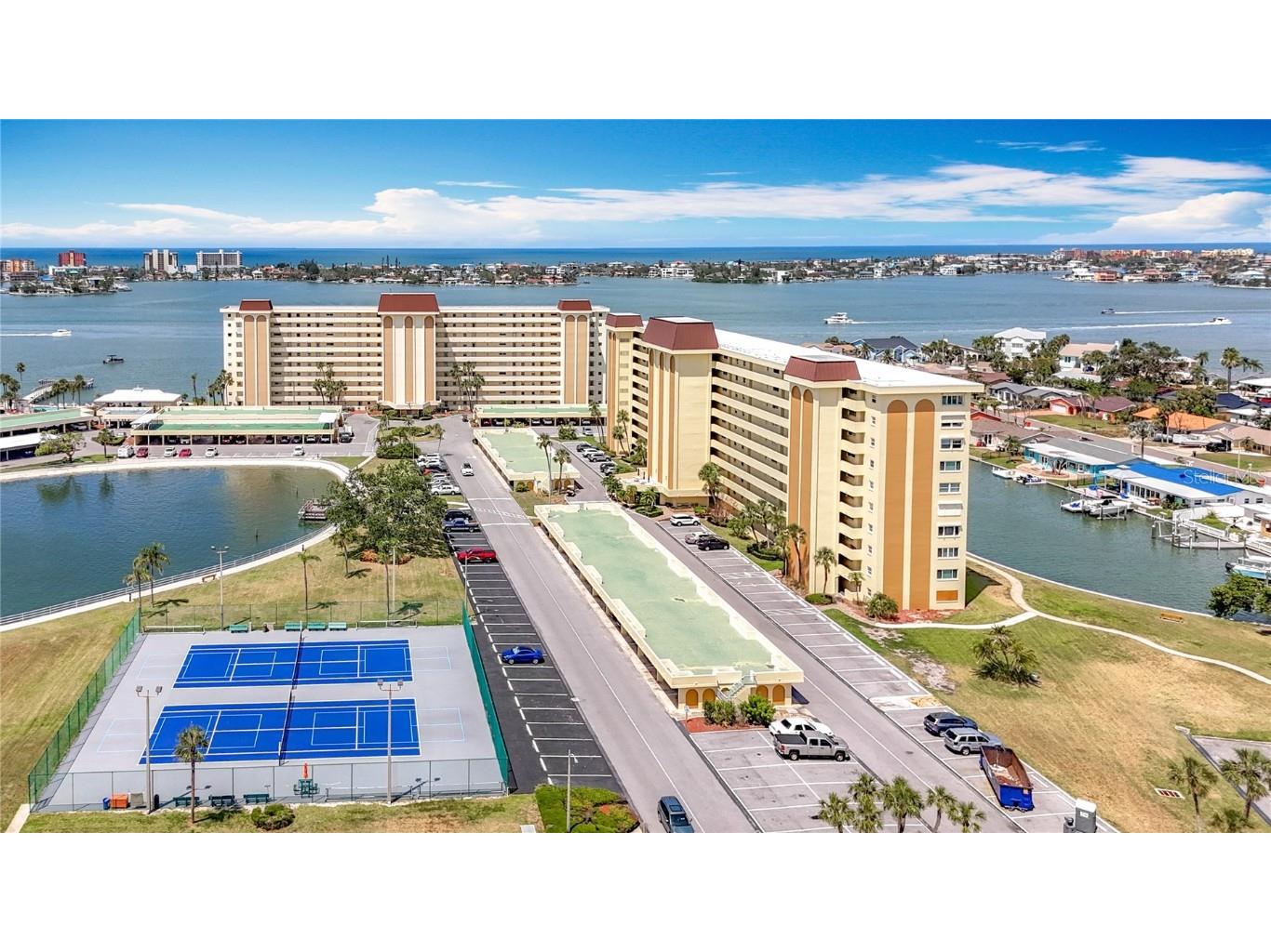 4725 Cove Circle #908 Saint Petersburg FL 33708 TB8391570 image10