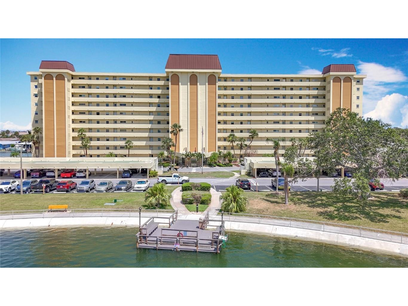 4725 Cove Circle #908 Saint Petersburg FL 33708 TB8391570 image11