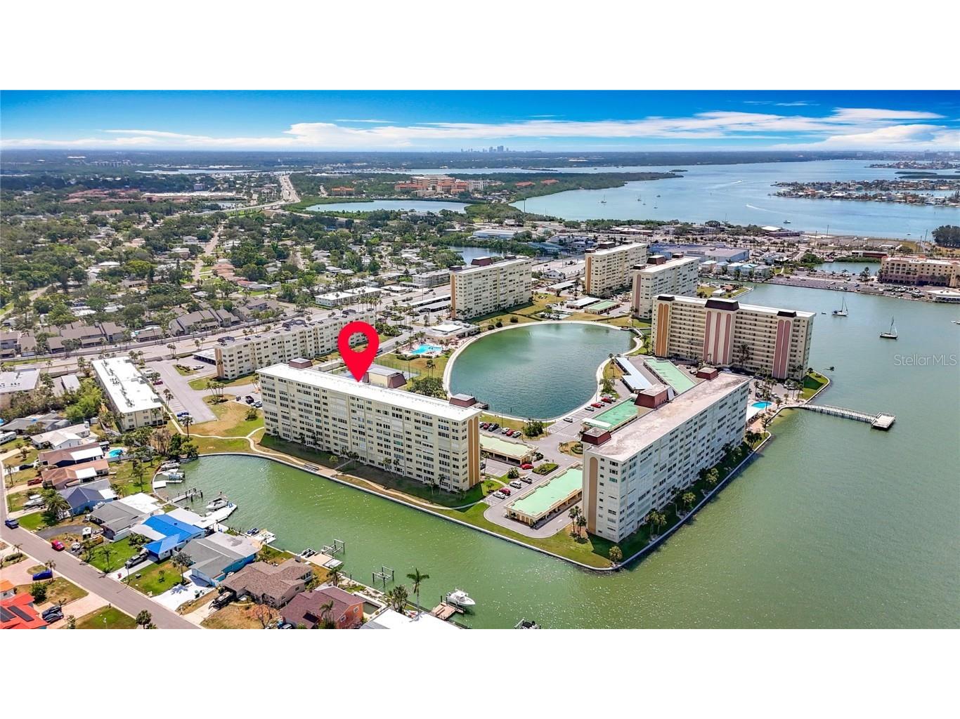 4725 Cove Circle #908 Saint Petersburg FL 33708 TB8391570 image5