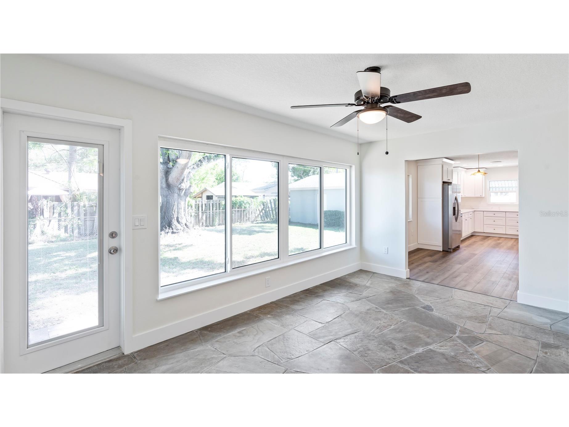 4725 Del Rio Way S Gulfport FL 33711 TB8501838 image14