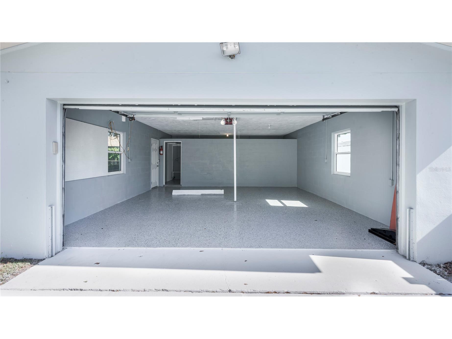 4725 Del Rio Way S Gulfport FL 33711 TB8501838 image38