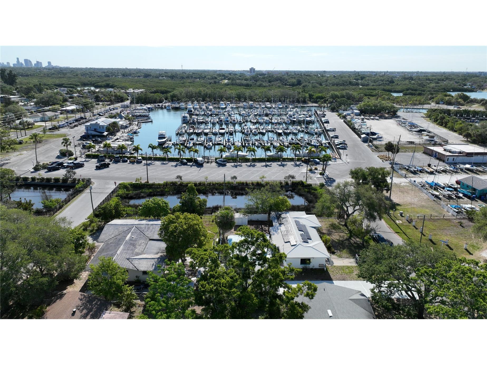 4725 Del Rio Way S Gulfport FL 33711 TB8501838 image43