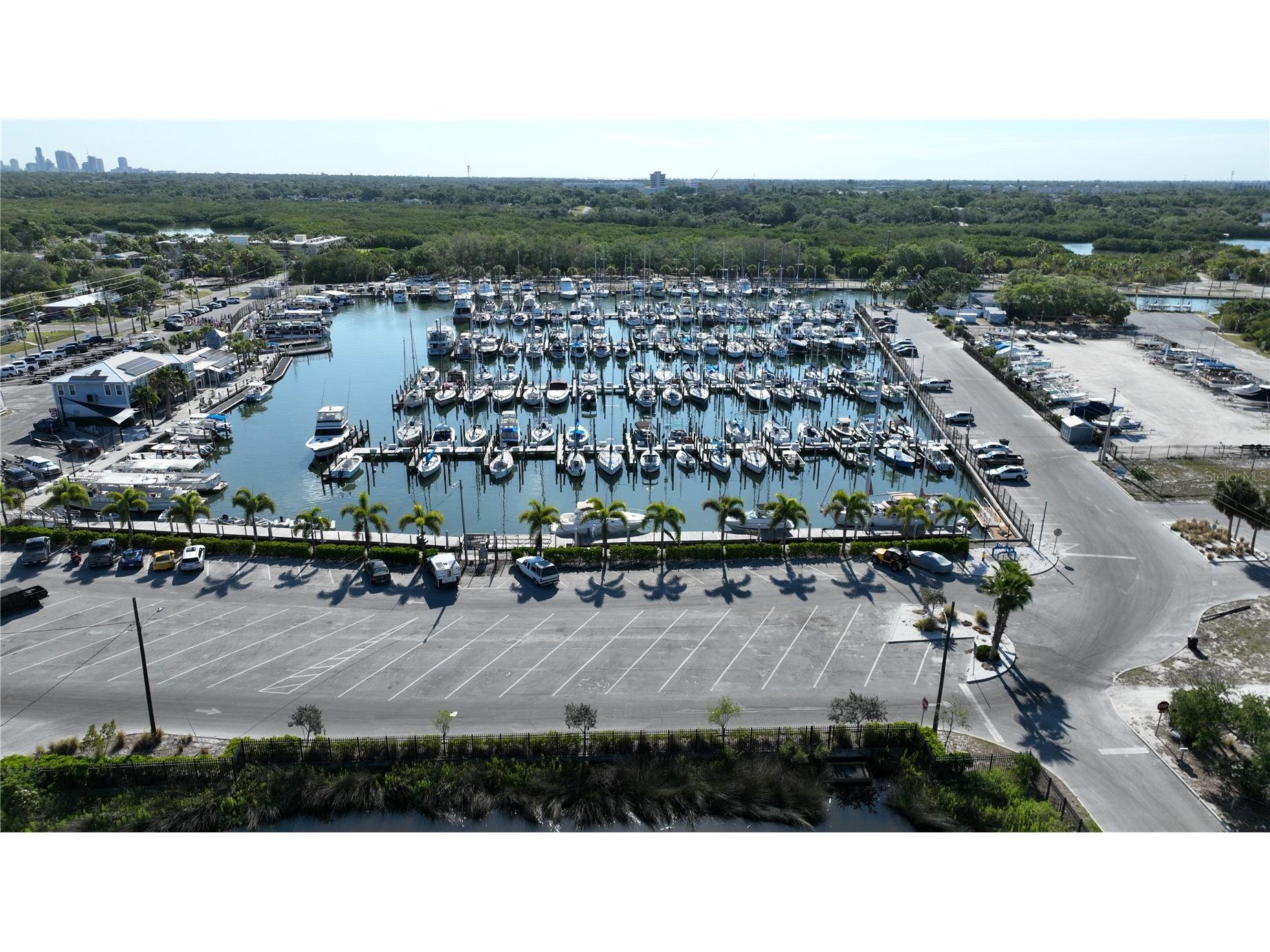 4725 Del Rio Way S Gulfport FL 33711 TB8501838 image46