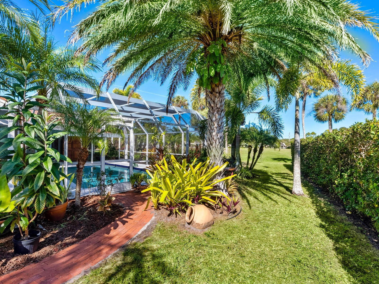 4725 Greencroft Road Sarasota FL 34235 A4679547 image16