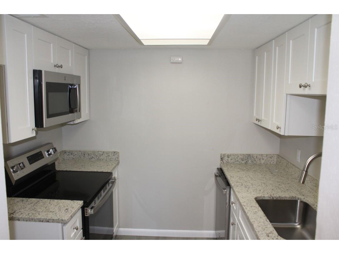 4725 Joseph Court #233 Tampa FL 33614 TB8381827 image6