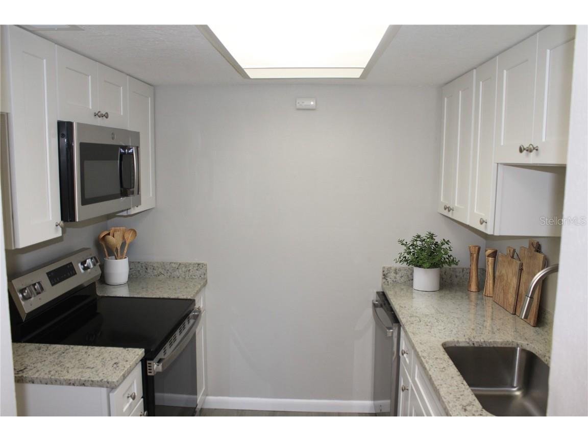 4725 Joseph Court #233 Tampa FL 33614 TB8381827 image7