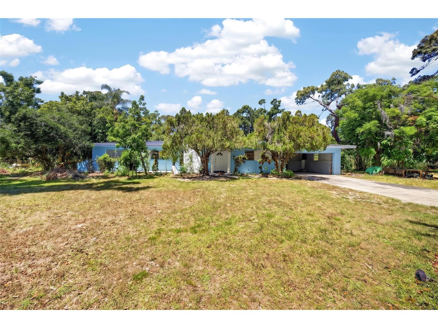 4725 N Tuttle Avenue Sarasota FL 34234 TB8503892 image1