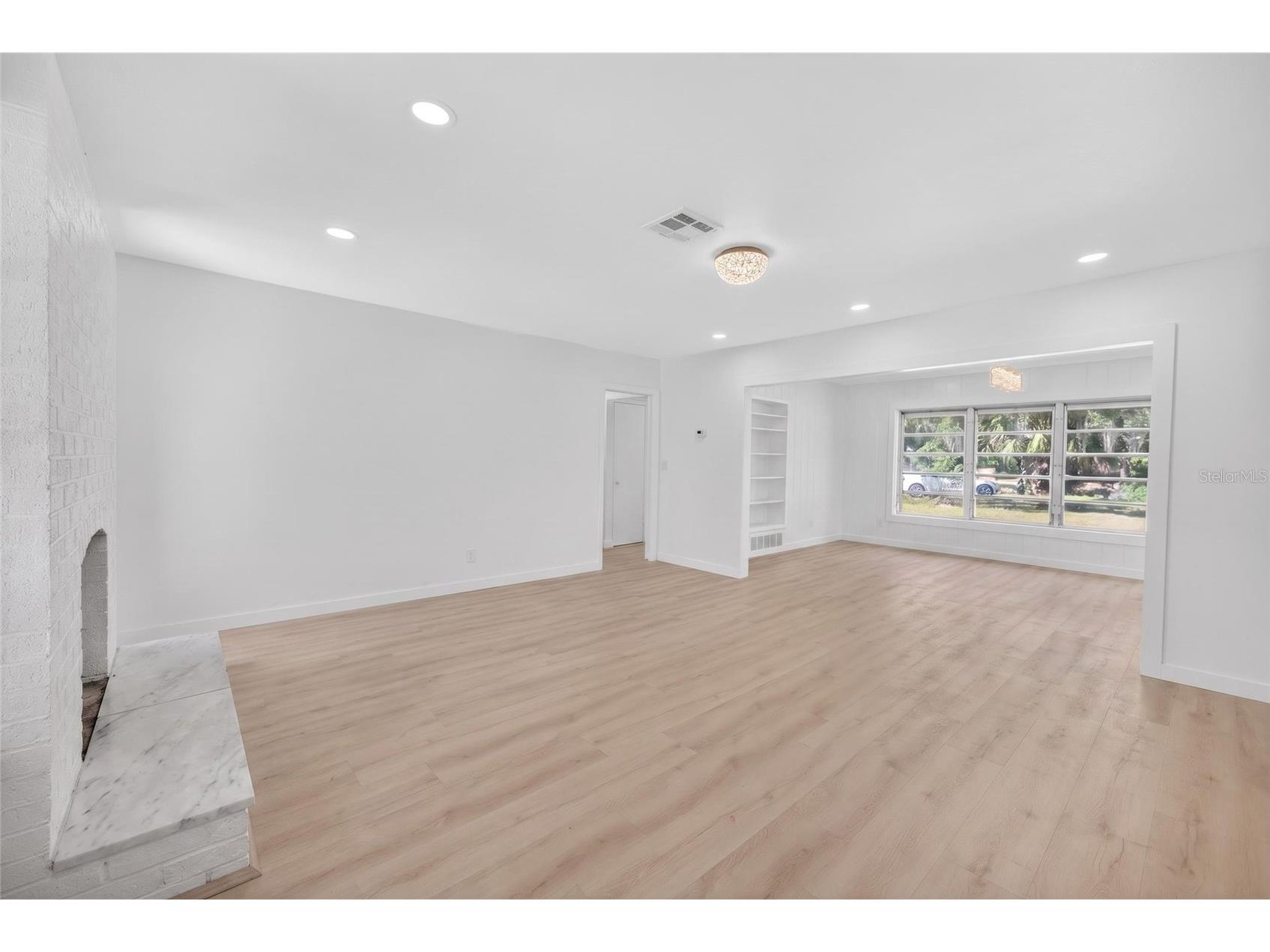 4725 N Tuttle Avenue Sarasota FL 34234 TB8503892 image2