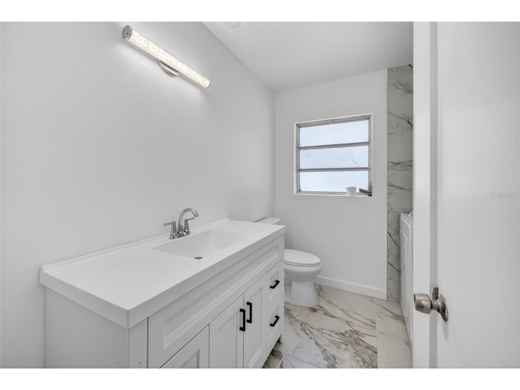 4725 N Tuttle Avenue Sarasota FL 34234 TB8503892 image35