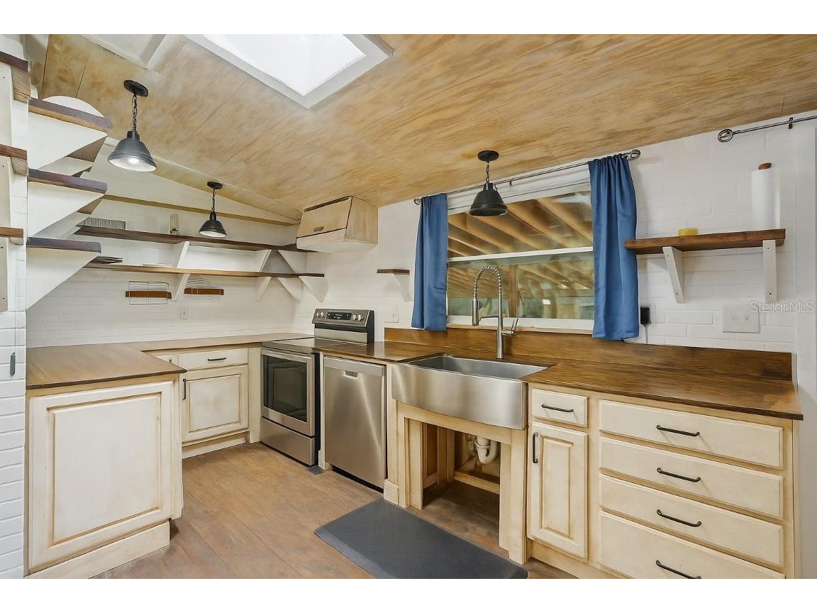 4725 S Trent Terrace Homosassa FL 34446 TB8449265 image8