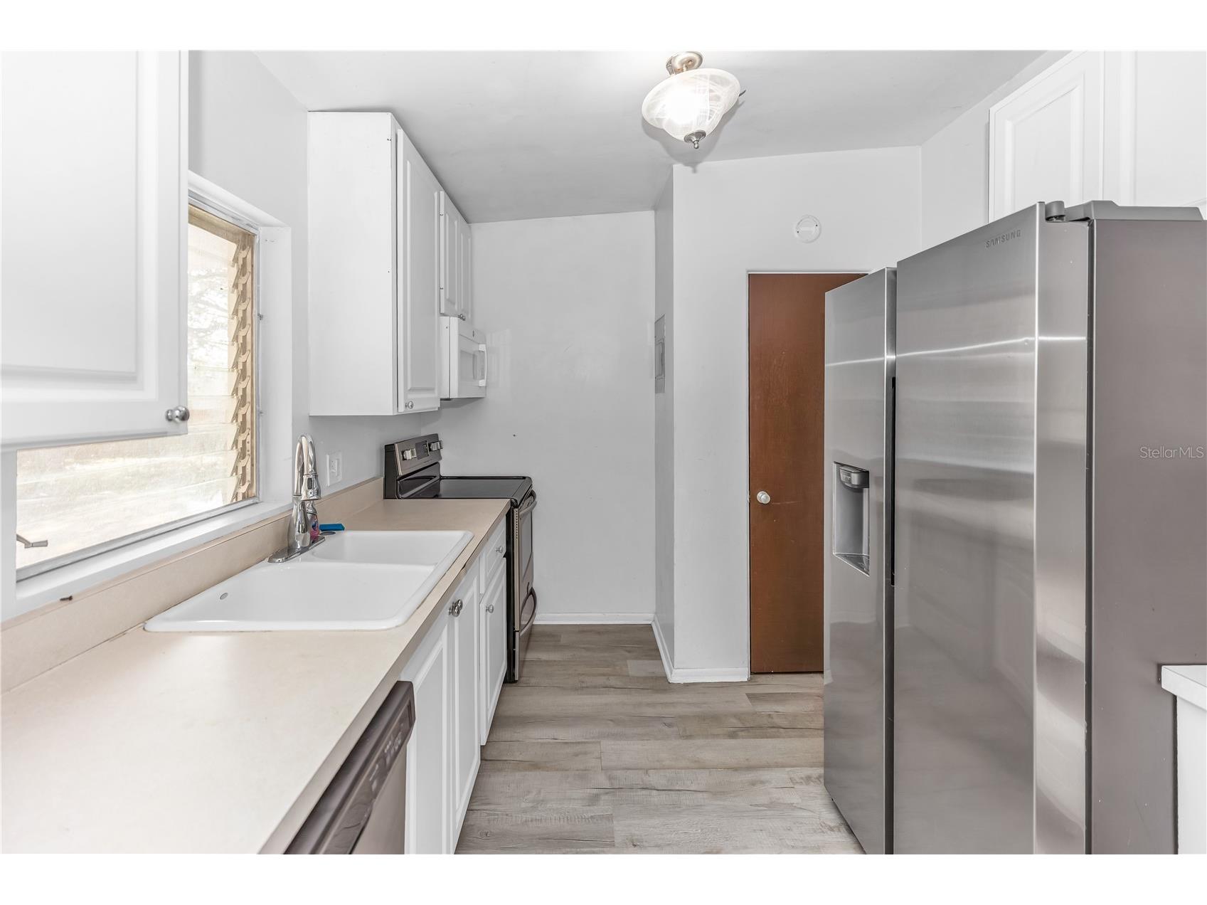 4726 Abaca Street Orlando FL 32808 V4946399 image13