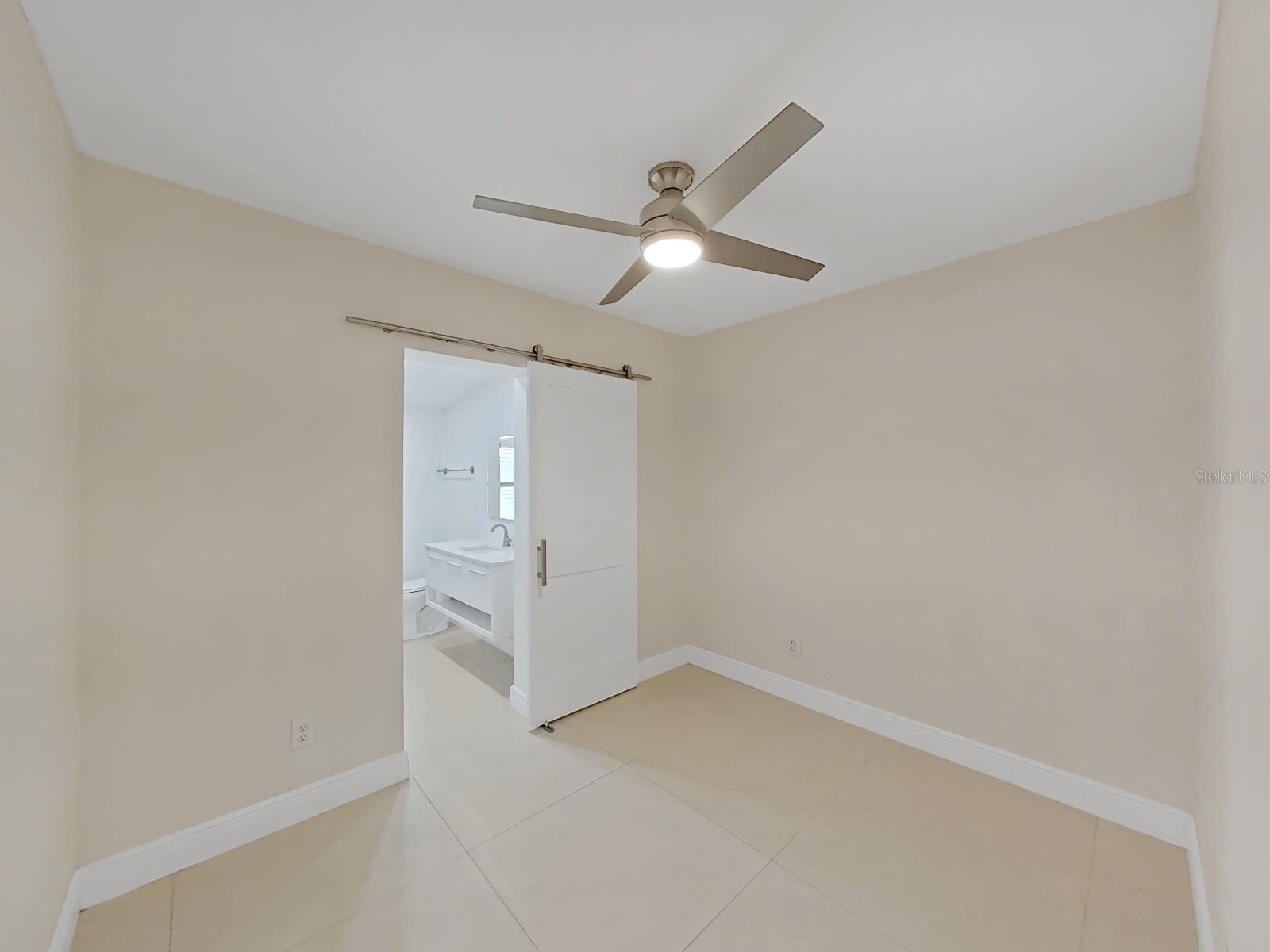 4726 Eldorado Drive Tampa FL 33615 TB8506833 image20