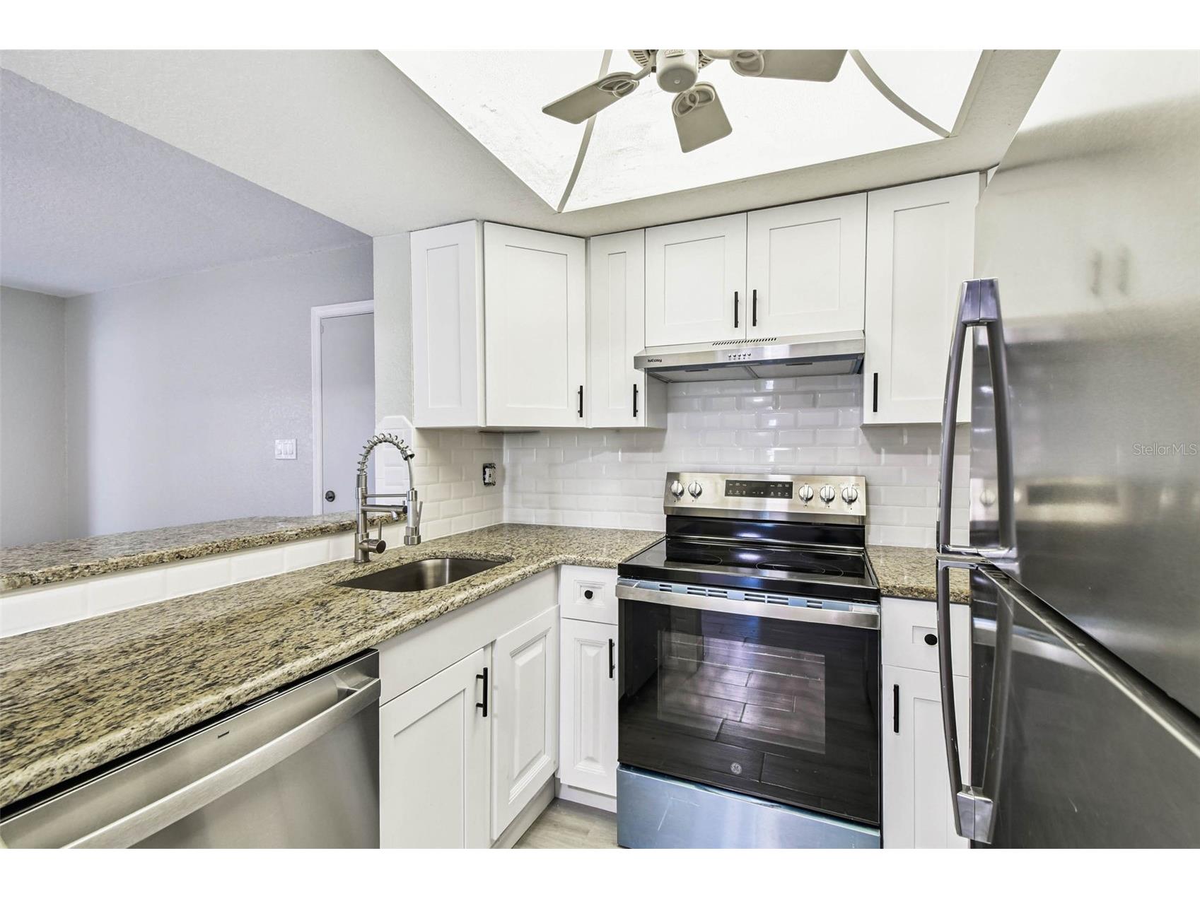 4726 Marine Parkway #103 New Port Richey FL 34652 TB8414381 image8
