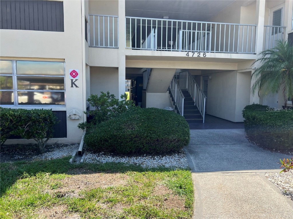 4726 Marine Parkway #104 New Port Richey FL 34652 - GULF OF MEXICO W7875874 image1
