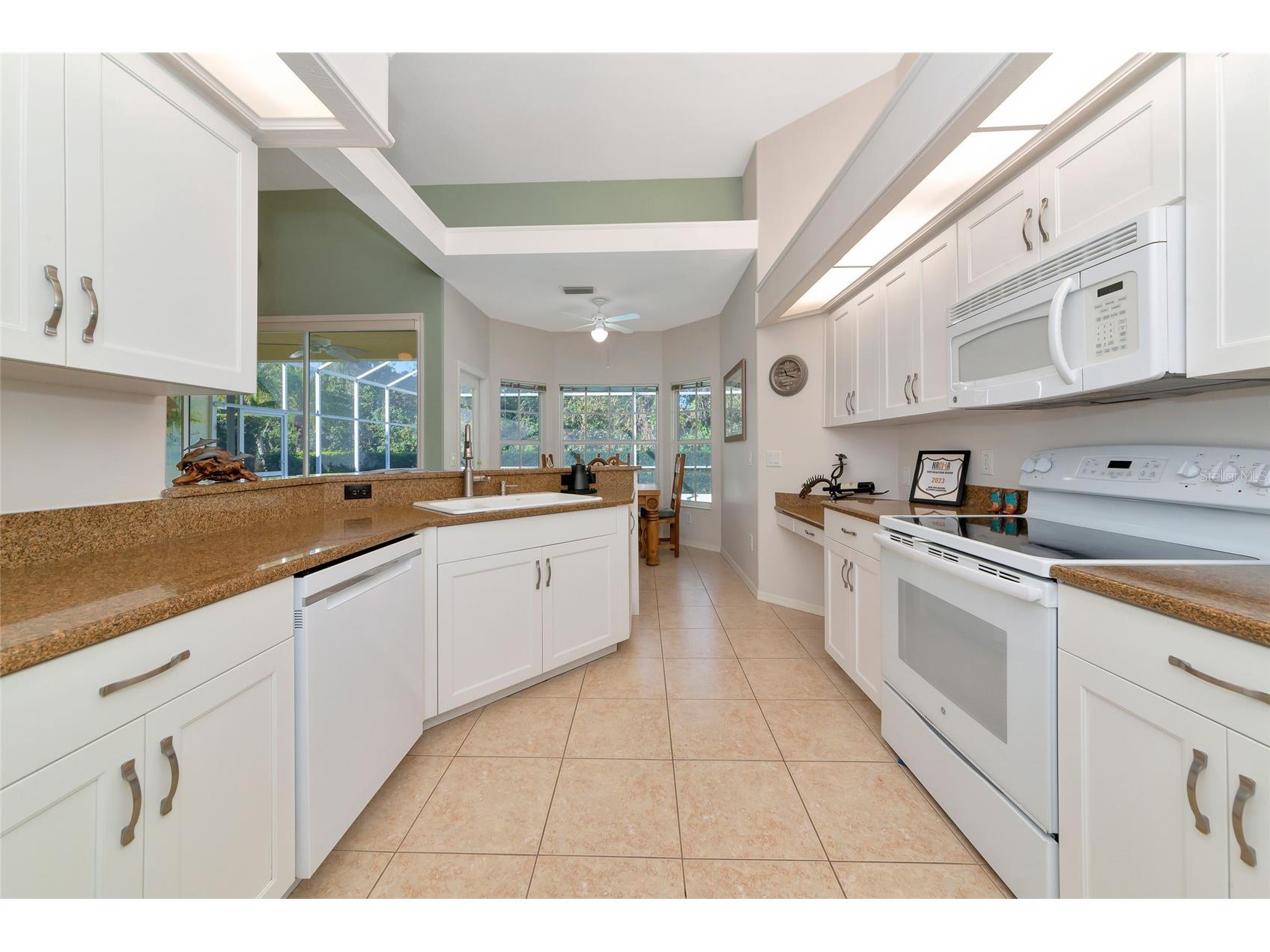 4726 Old Farm Road Sarasota FL 34233 A4681786 image13