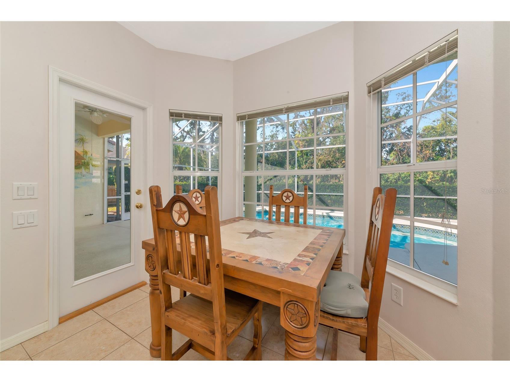 4726 Old Farm Road Sarasota FL 34233 A4681786 image14