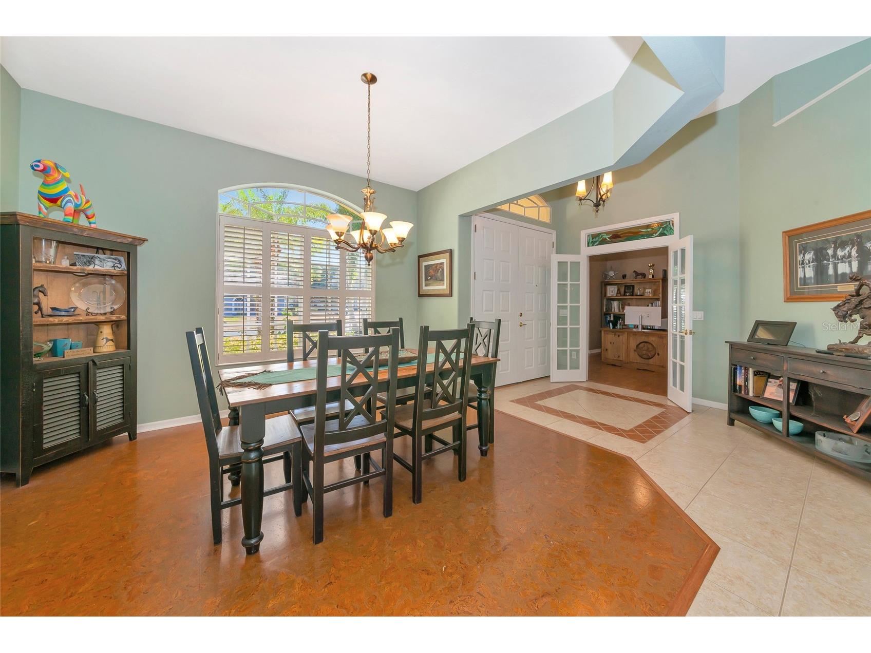 4726 Old Farm Road Sarasota FL 34233 A4681786 image5