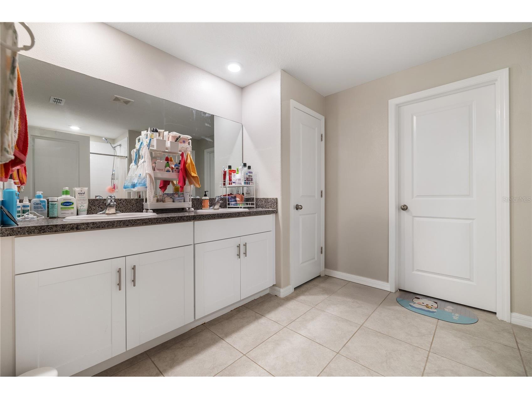 4726 Wild Senna Boulevard Tampa FL 33619 TB8498764 image13