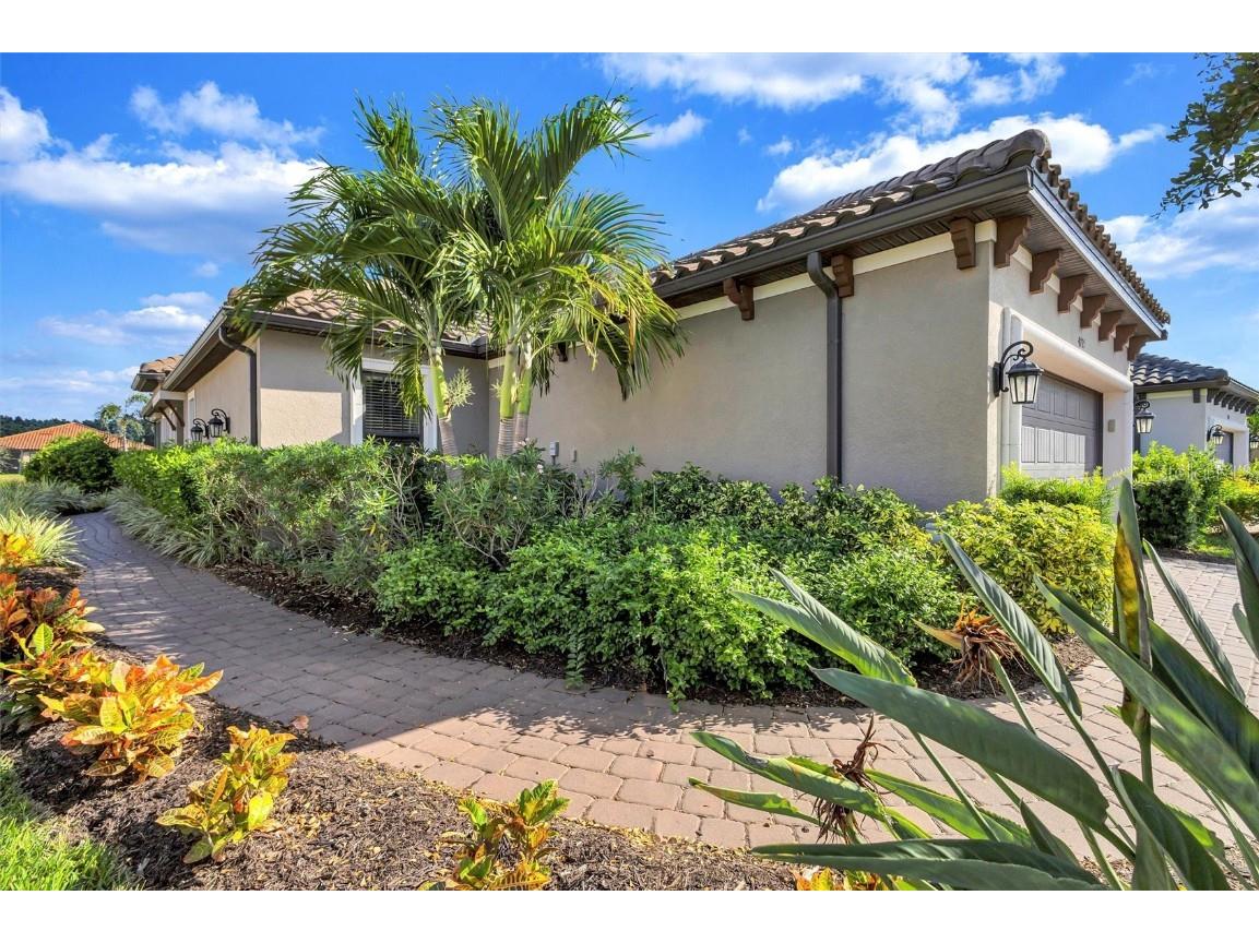 4727 Motta Court Bradenton FL 34211 A4673521 image4