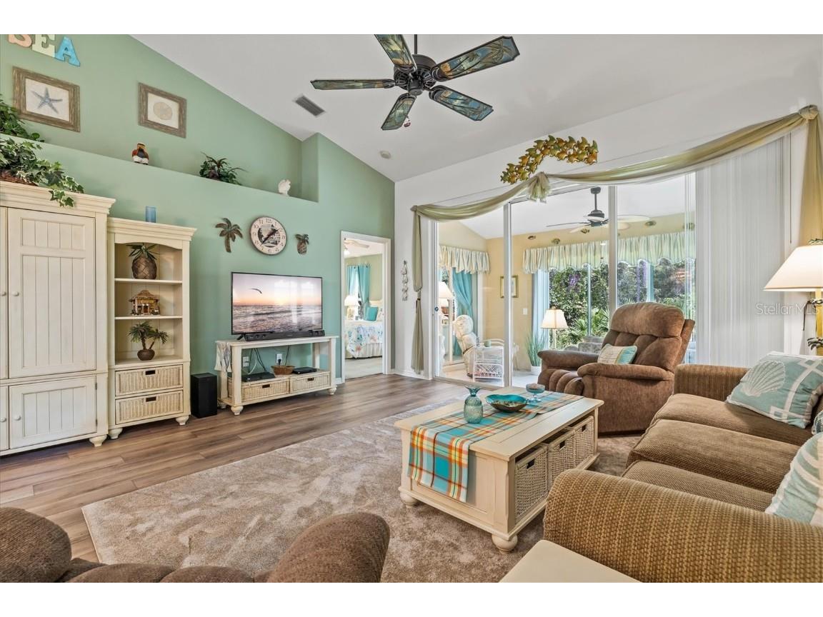 4727 Tivoli Avenue Sarasota FL 34235 A4665589 image17