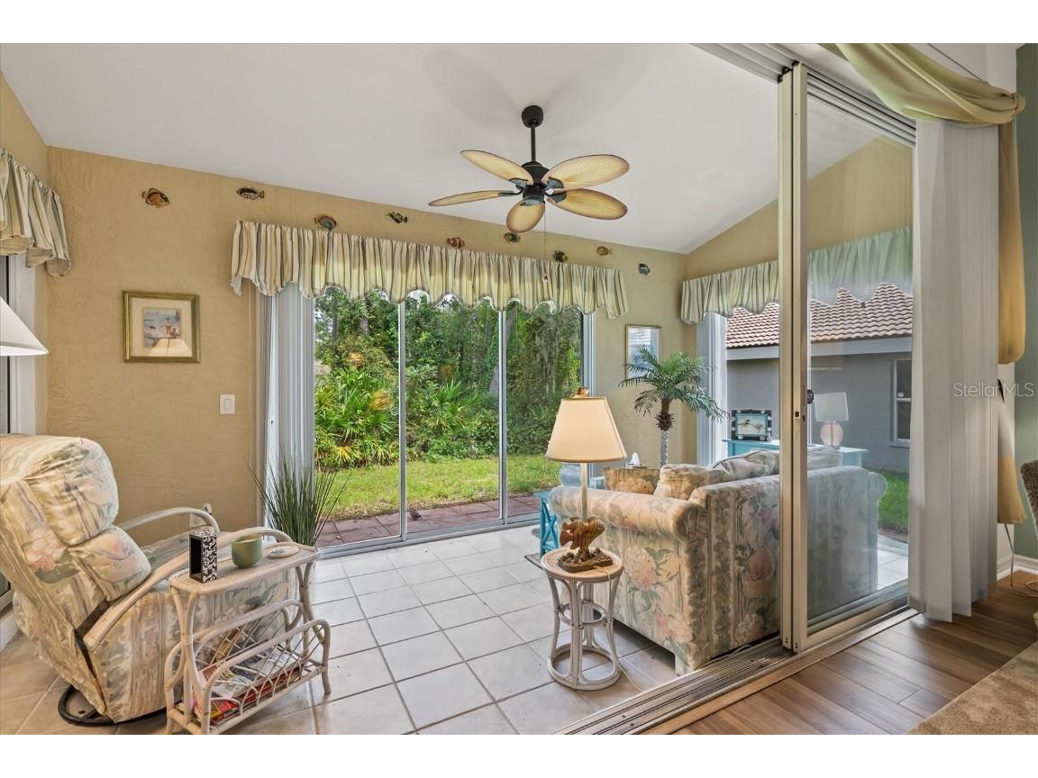 4727 Tivoli Avenue Sarasota FL 34235 A4665589 image35