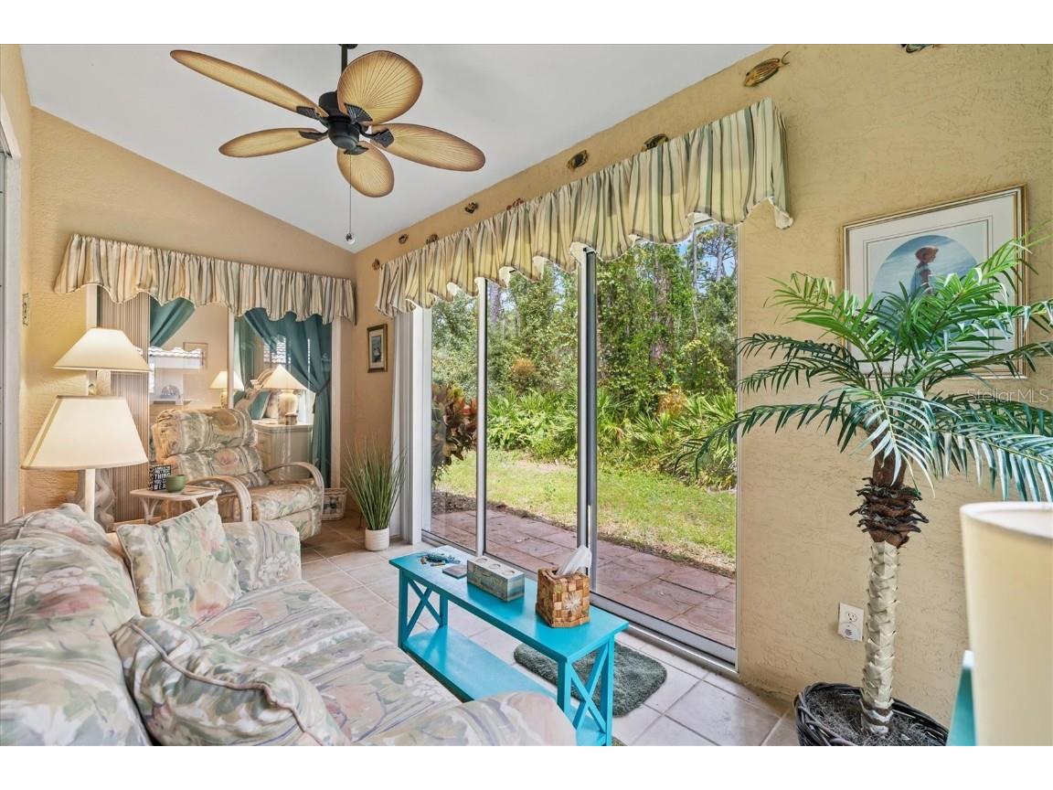 4727 Tivoli Avenue Sarasota FL 34235 A4665589 image38