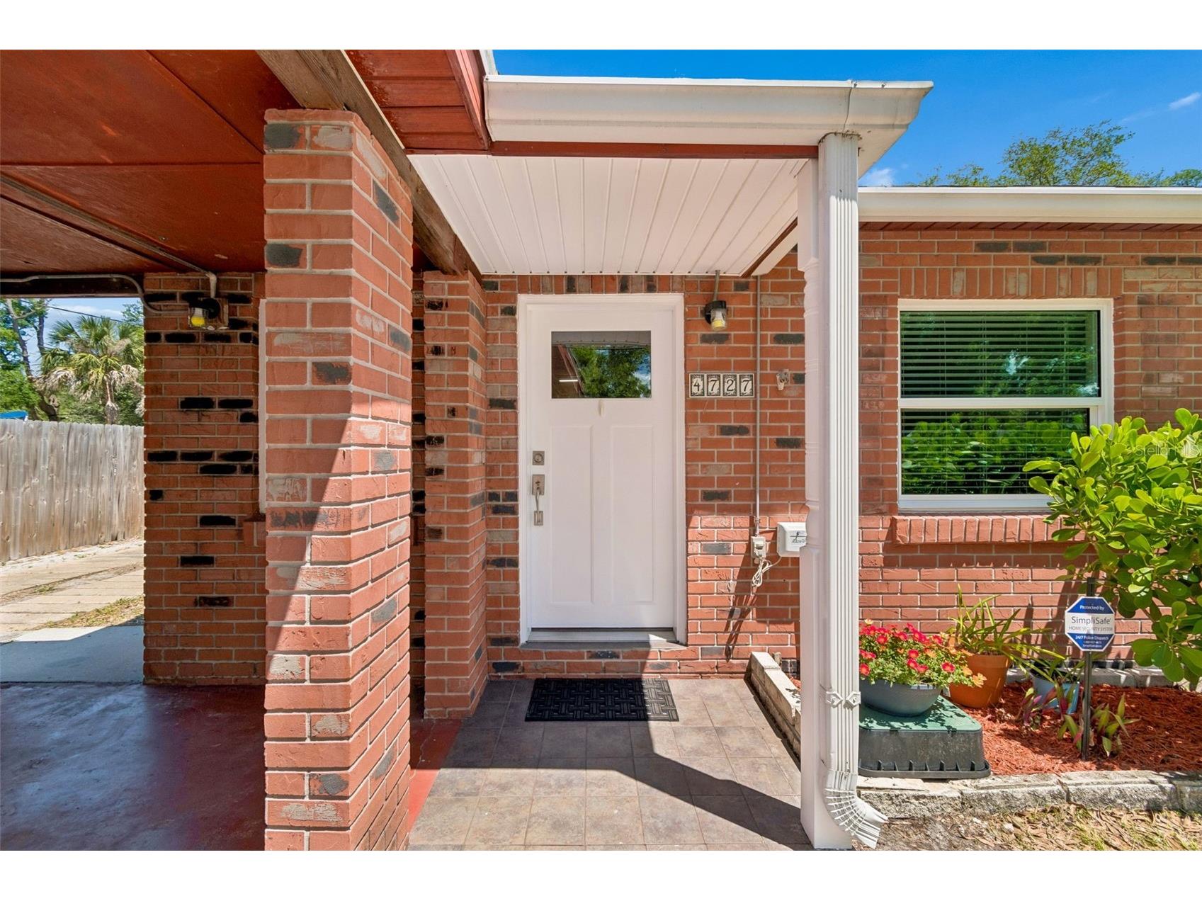 4727 W Anita Boulevard Tampa FL 33611 TB8502324 image2