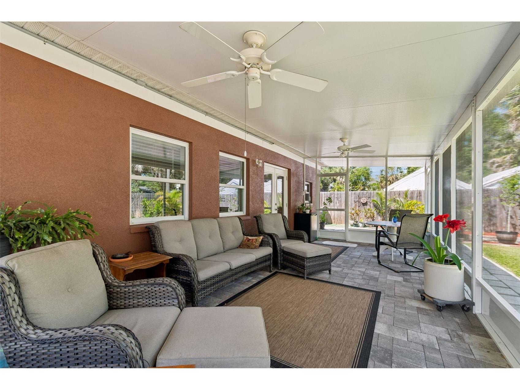 4727 W Anita Boulevard Tampa FL 33611 TB8502324 image24