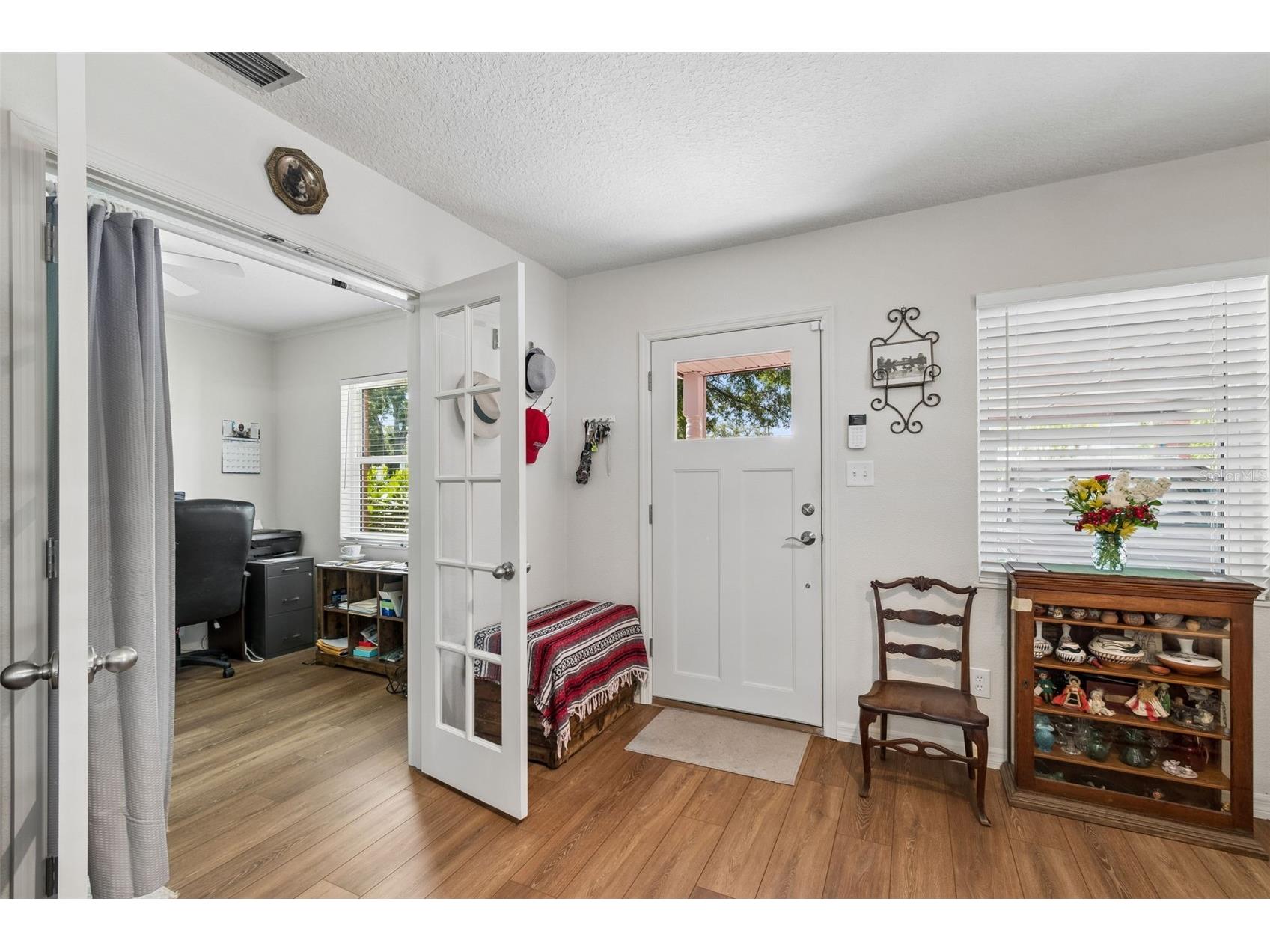 4727 W Anita Boulevard Tampa FL 33611 TB8502324 image3