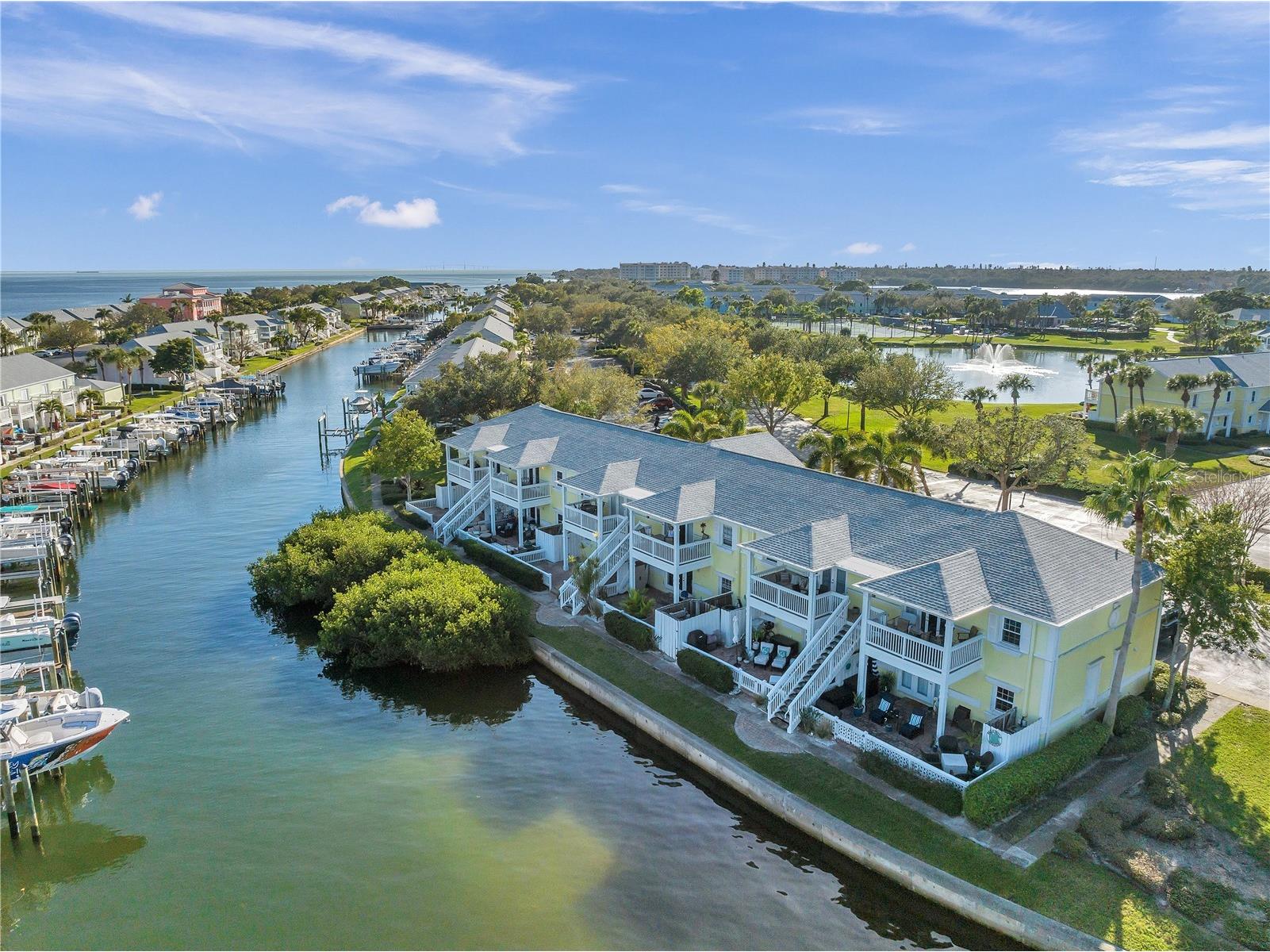 4728 Beach Drive SE #A Saint Petersburg FL 33705 TB8473575 image1