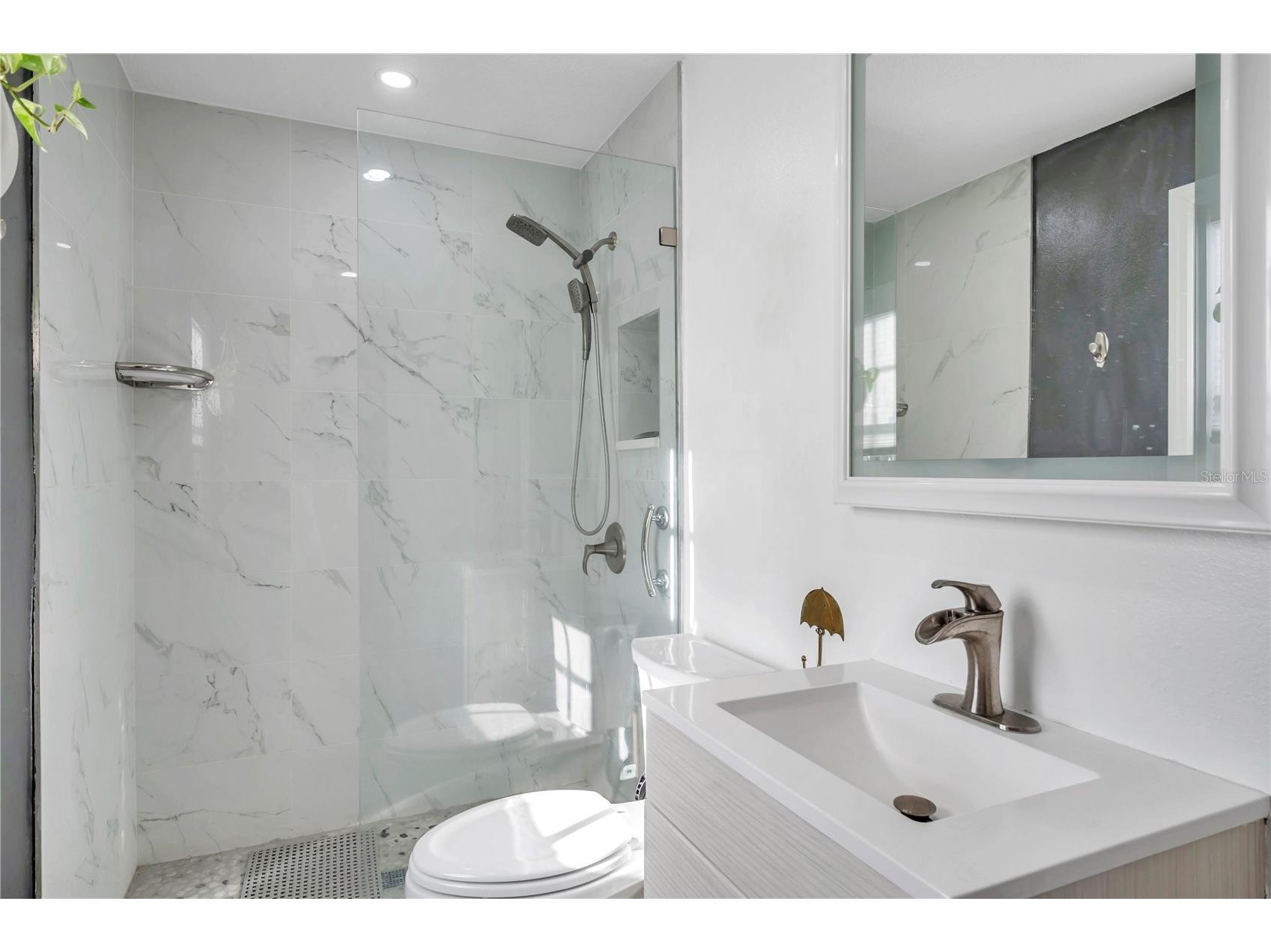 4728 Beach Drive SE #A Saint Petersburg FL 33705 TB8473575 image19