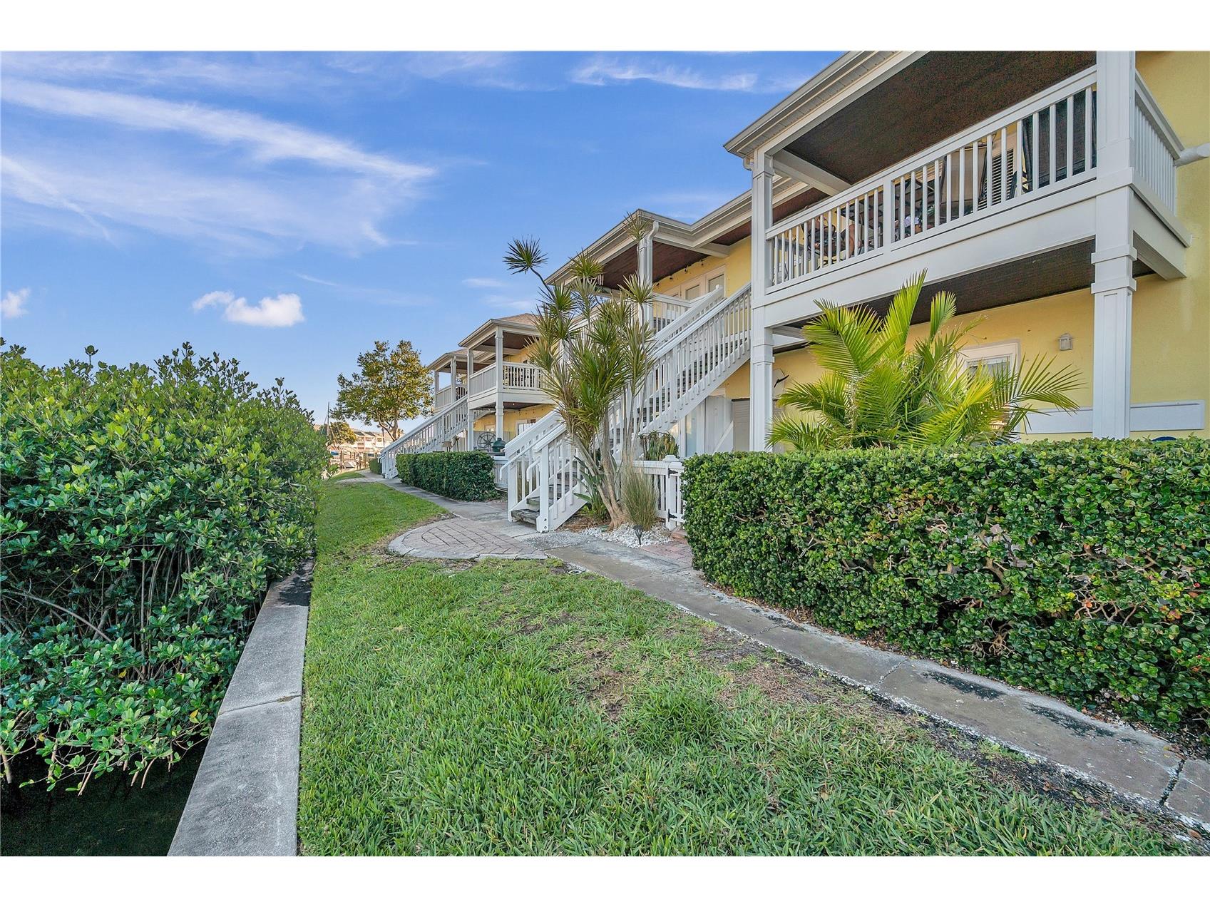 4728 Beach Drive SE #A Saint Petersburg FL 33705 TB8473575 image61