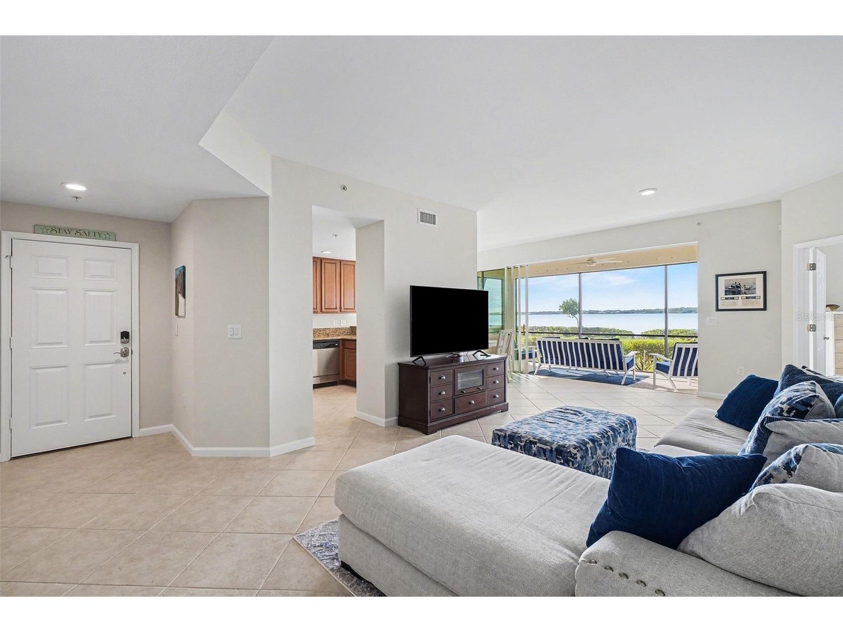 4728 Club Drive #101 Port Charlotte FL 33953 D6145431 image7