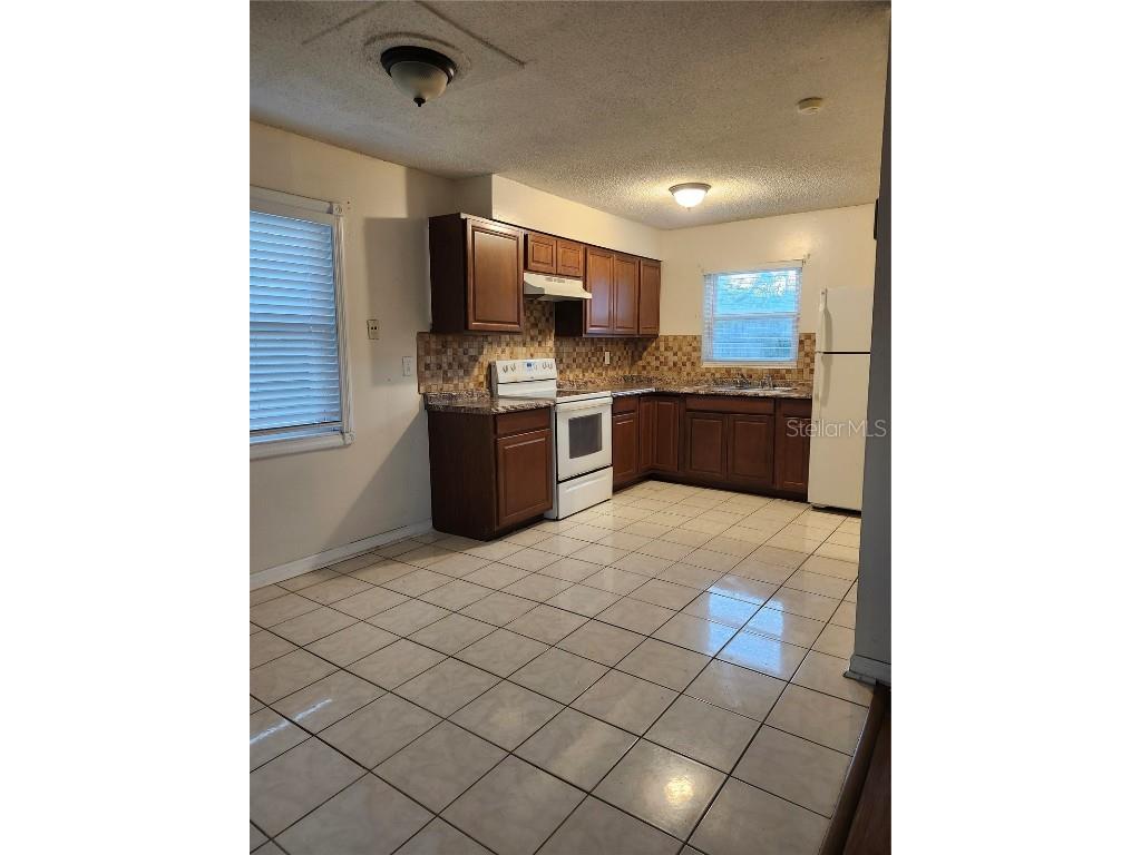 4728 Okeefe Street Orlando FL 32808 O6363447 image3