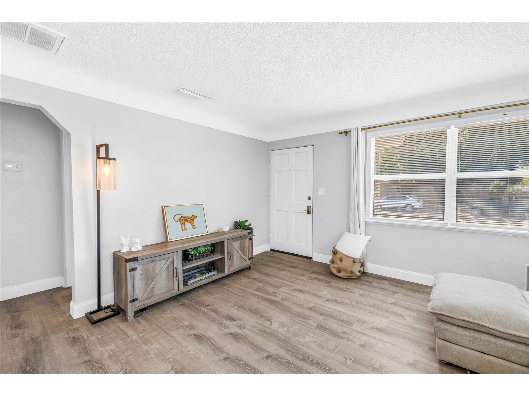 4729 12th Avenue S Saint Petersburg FL 33711 TB8501575 image4
