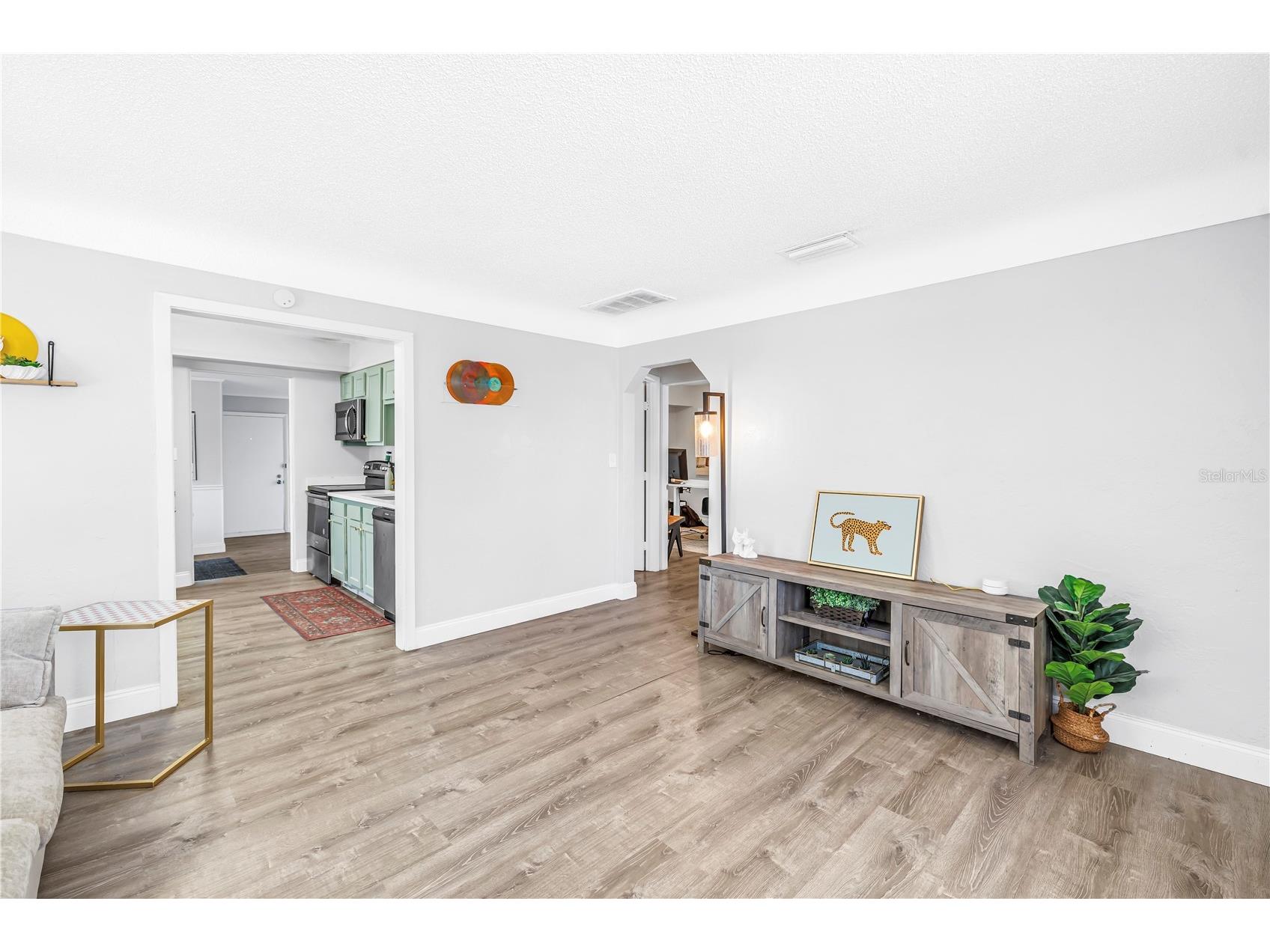 4729 12th Avenue S Saint Petersburg FL 33711 TB8501575 image6