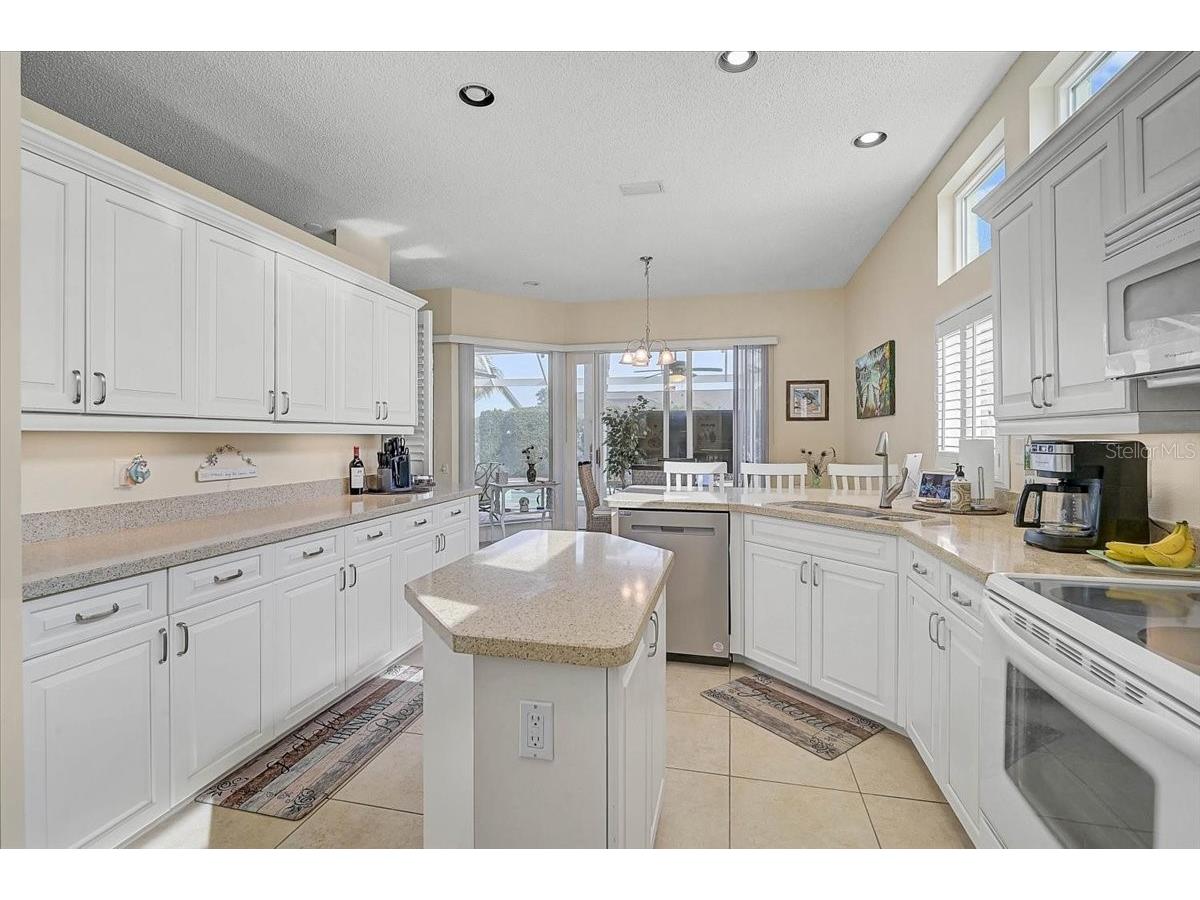 4729 Peridia Boulevard E Bradenton FL 34203 A4678712 image17