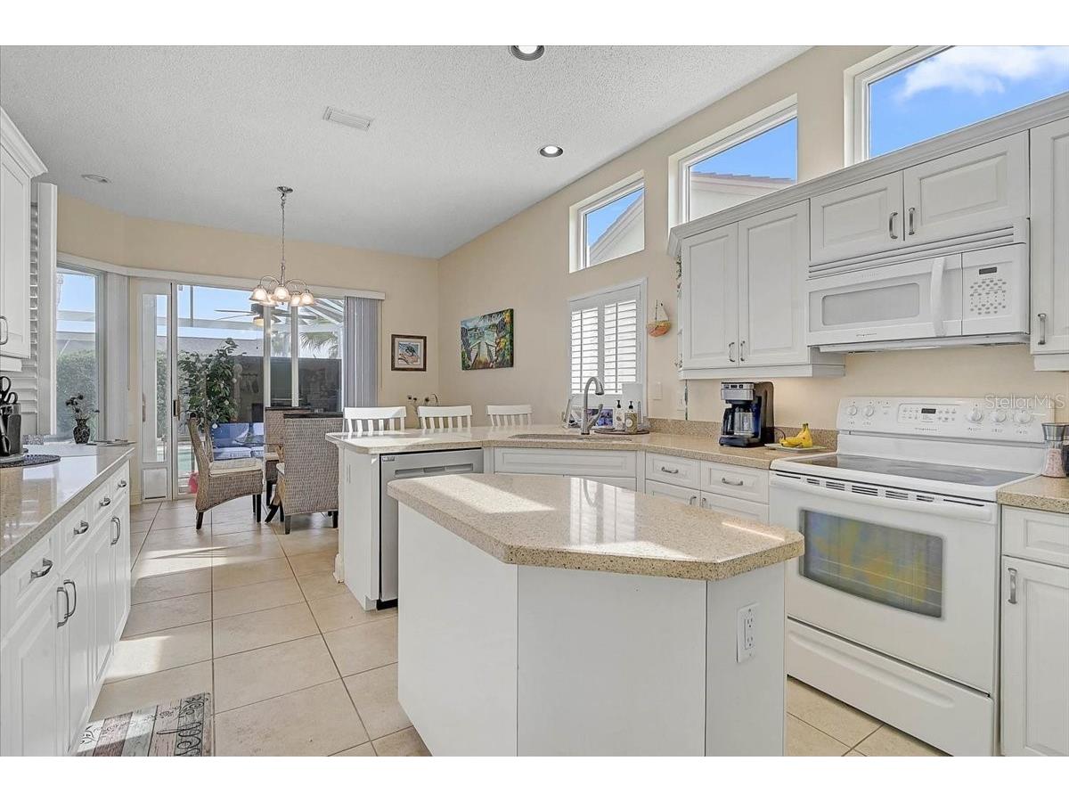 4729 Peridia Boulevard E Bradenton FL 34203 A4678712 image18
