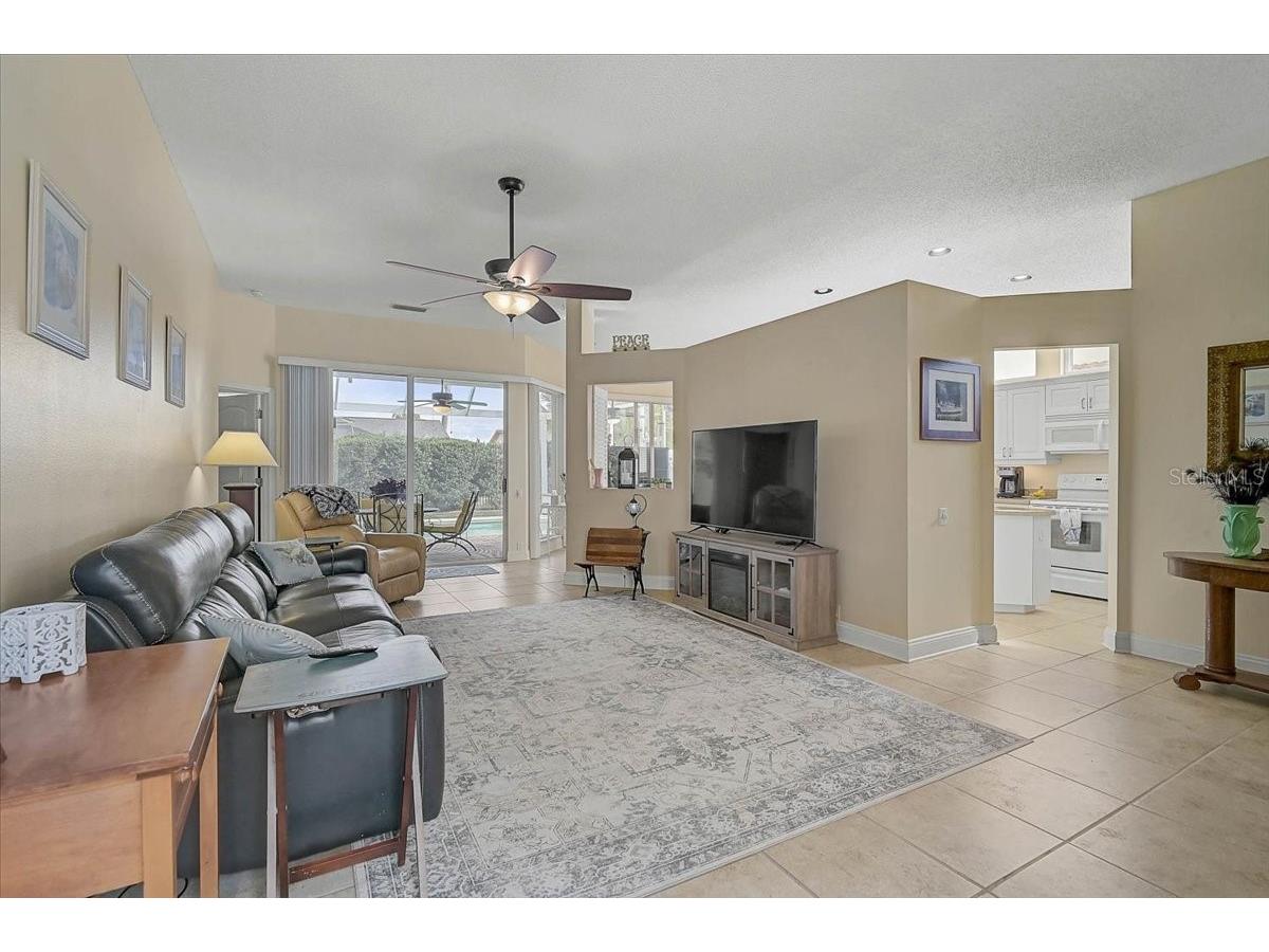 4729 Peridia Boulevard E Bradenton FL 34203 A4678712 image9