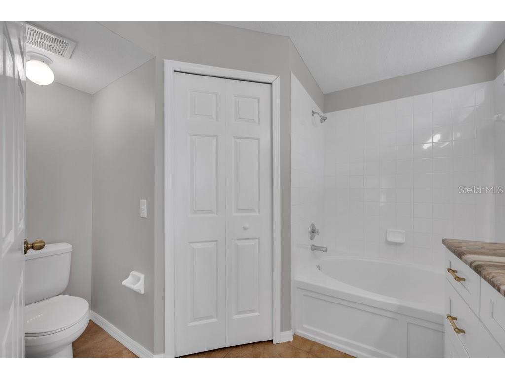 4729 White Bay Circle Wesley Chapel FL 33545 TB8495133 image17
