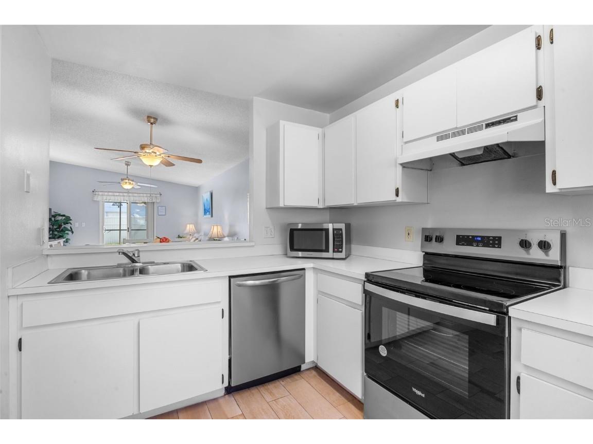 4729 Windwood Drive Kissimmee FL 34746 S5134904 image6